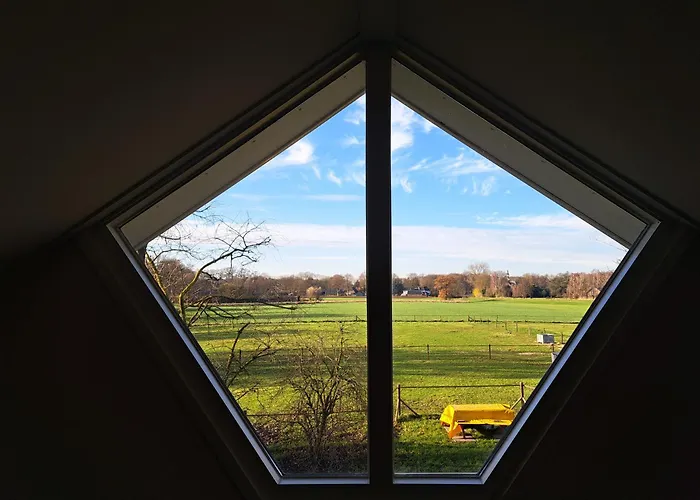 Erve Lindehof Semesterbostad